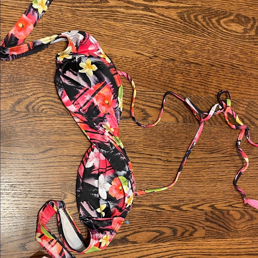 2000s Floral Bikini Top - Pink and Black
